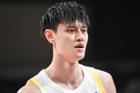 PG游戏-包含巴特勒赛事官方发布战术调整新规，独行侠争议不断！的词条