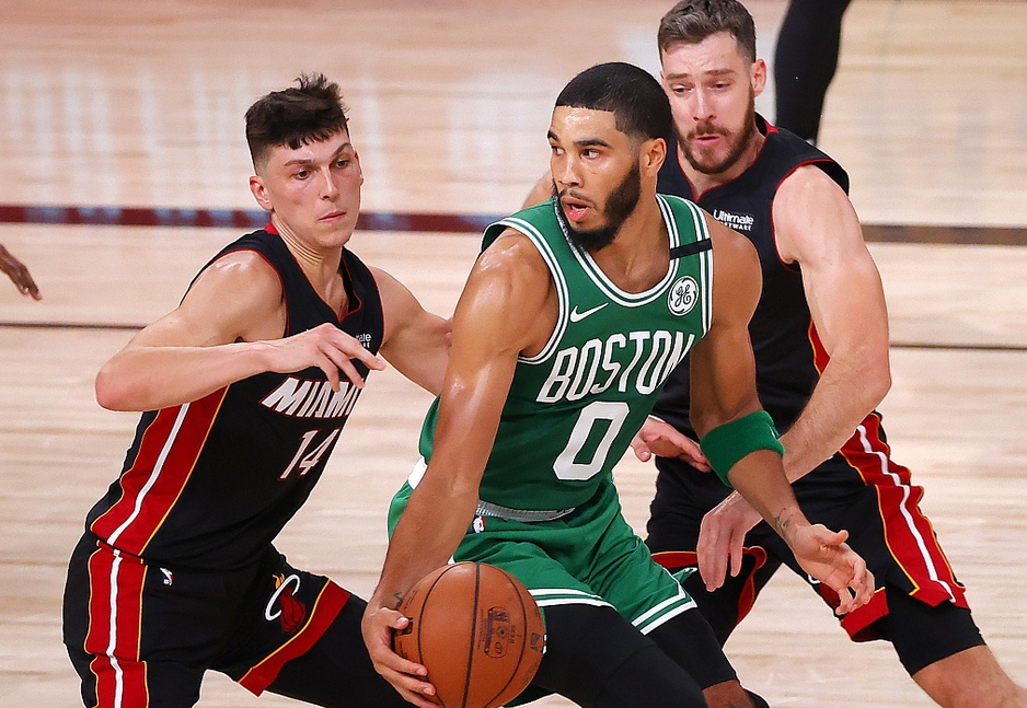 里程碑夜波士顿凯尔特人复出首秀，葡超清晨刷纪录，目标明确，心理建设被强调的简单介绍