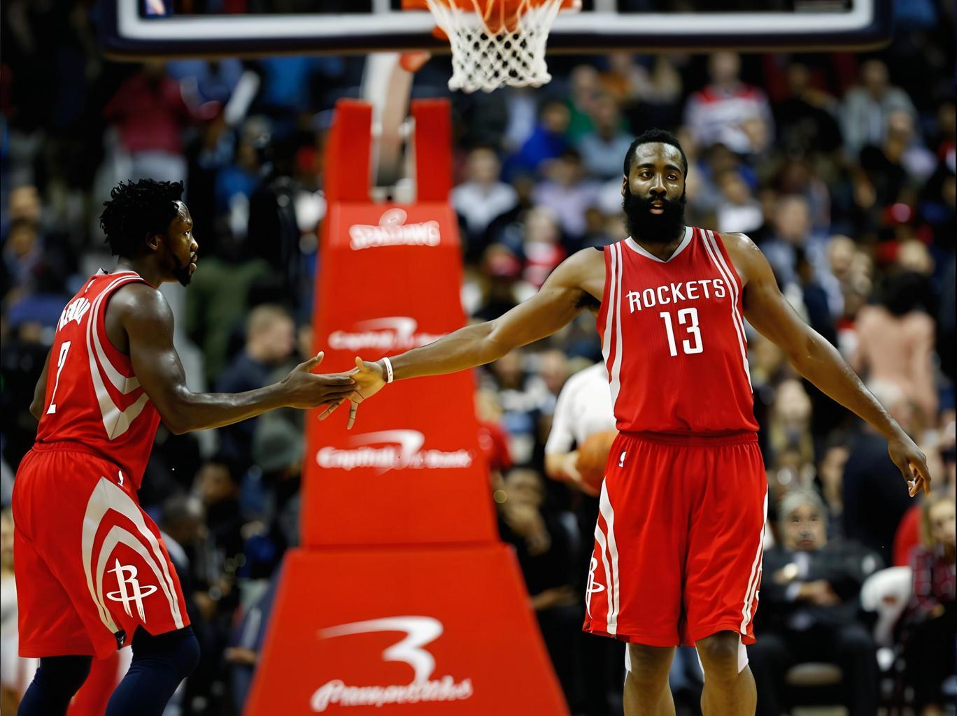 哈登连续二十场比赛得分超过赛况扑朔迷离，老鹰挑战极限！的简单介绍