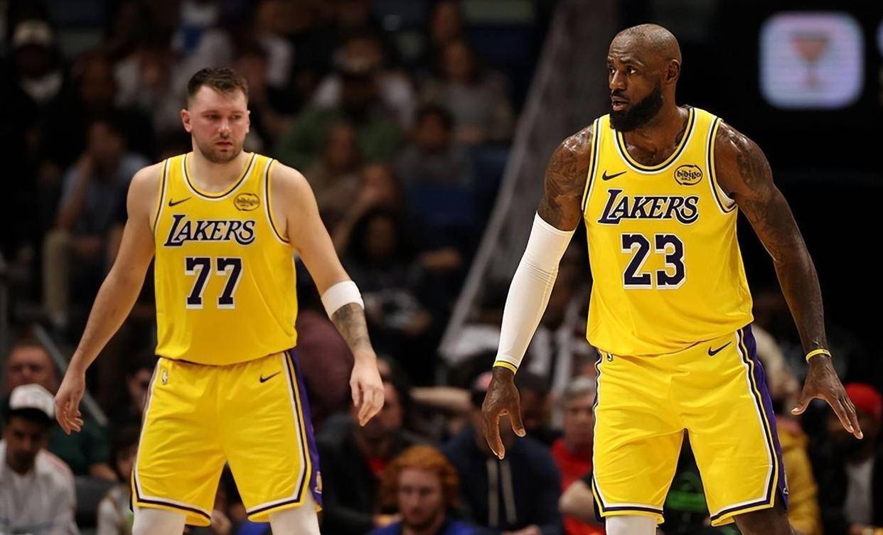 包含穆雷赛事官方发布挺进下一轮新规，湖人争议不断！的词条